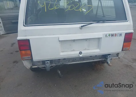 1995 Jeep Cherokee Se from USA, damaged, VIN 1J4FJ27S9SL653741